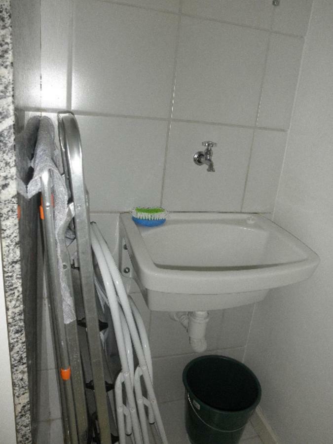 Na Beira Mar De Pajucara- Edif Neo- Apartamento Quarto E Sala- Tem Varanda - Vista Lateral Do Mar- Rua Julio Plech Filho 60 Esquina Com Avenida Doutor Antonio Gouveia - Consumo Eletrico E Pago No Ckeck-Out 1Kwh E 1,35 Reias Maceio  Bagian luar foto